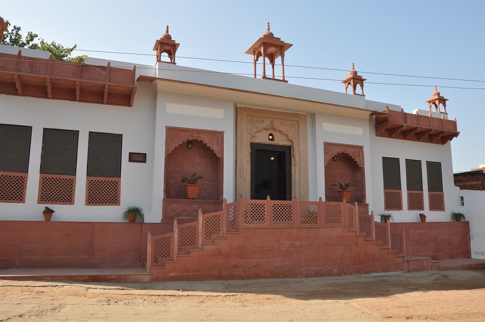 Chandra Mahal Haveli Luhāru Kültér fotó